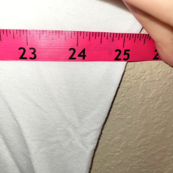 Lorna Jane White Mesh Long Sleeve Oversized Active Tee M - Run a bit large. - Picture 9 of 10